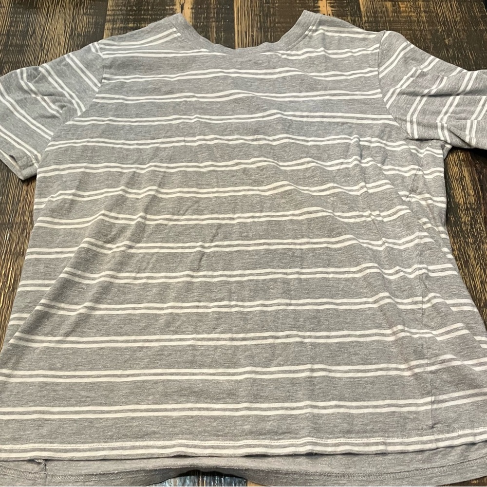 Men’s Royal Class US Size M Short Sleeve Top